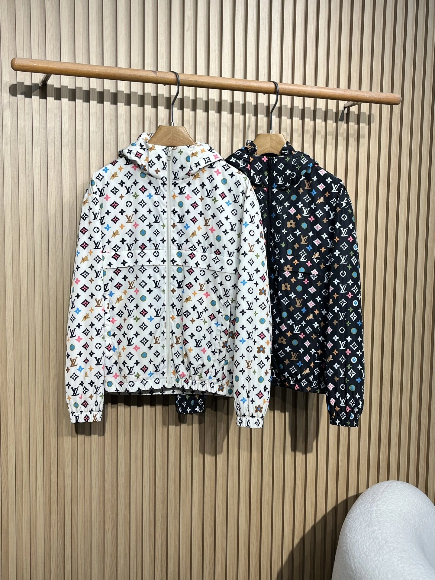 wg.luxury-- 8V embroidery 2colour item: E-F443J1841-2H